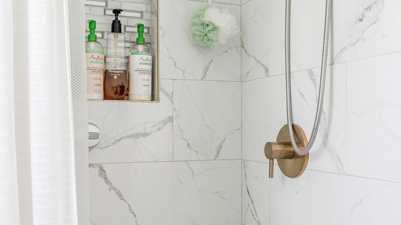 Photo of Bathroom in Gardiner