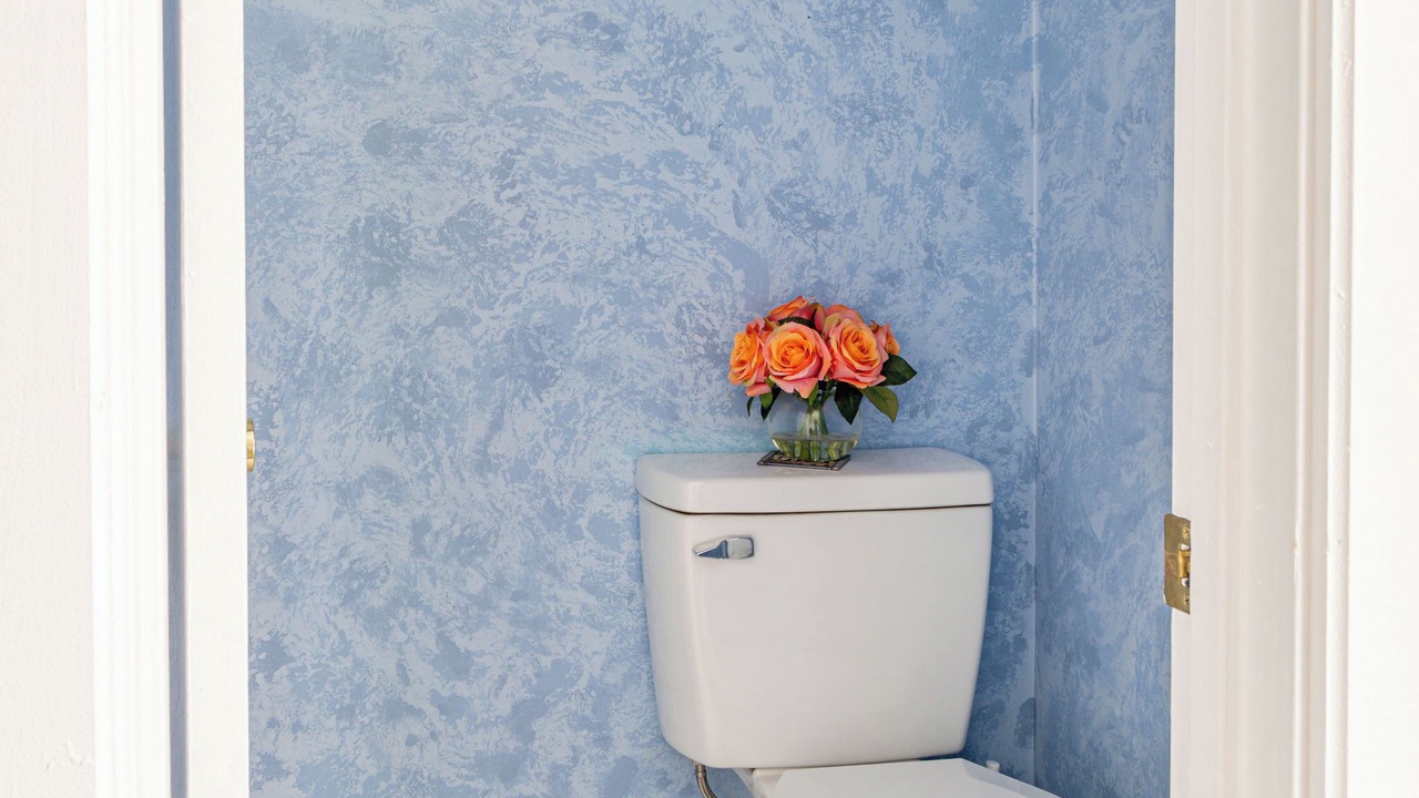 Photo of Bathroom in Gardiner