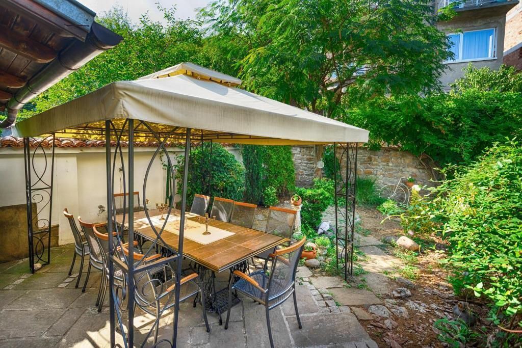 Photo of Outdoor in Veliko Tarnovo Center