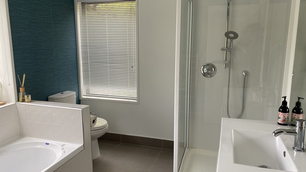 Photo of Bathroom in Alexandra