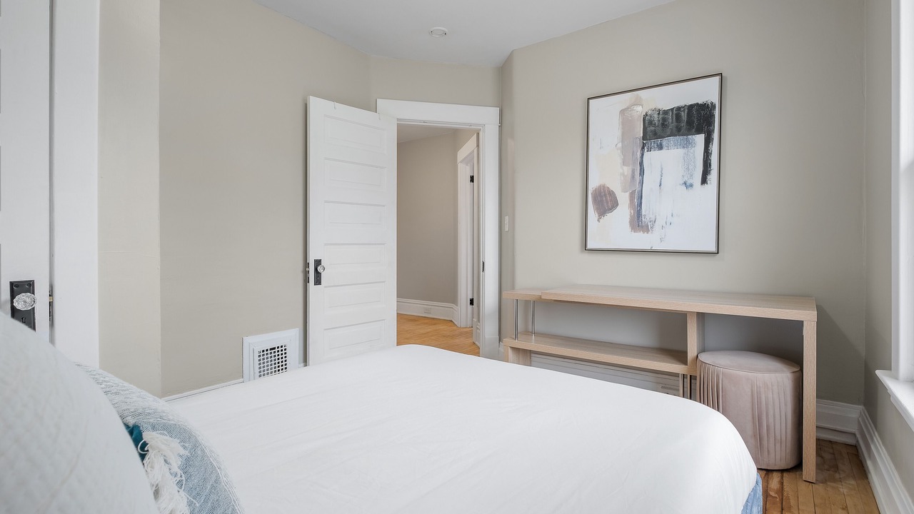 Photo of Bedroom in Fulton Heights