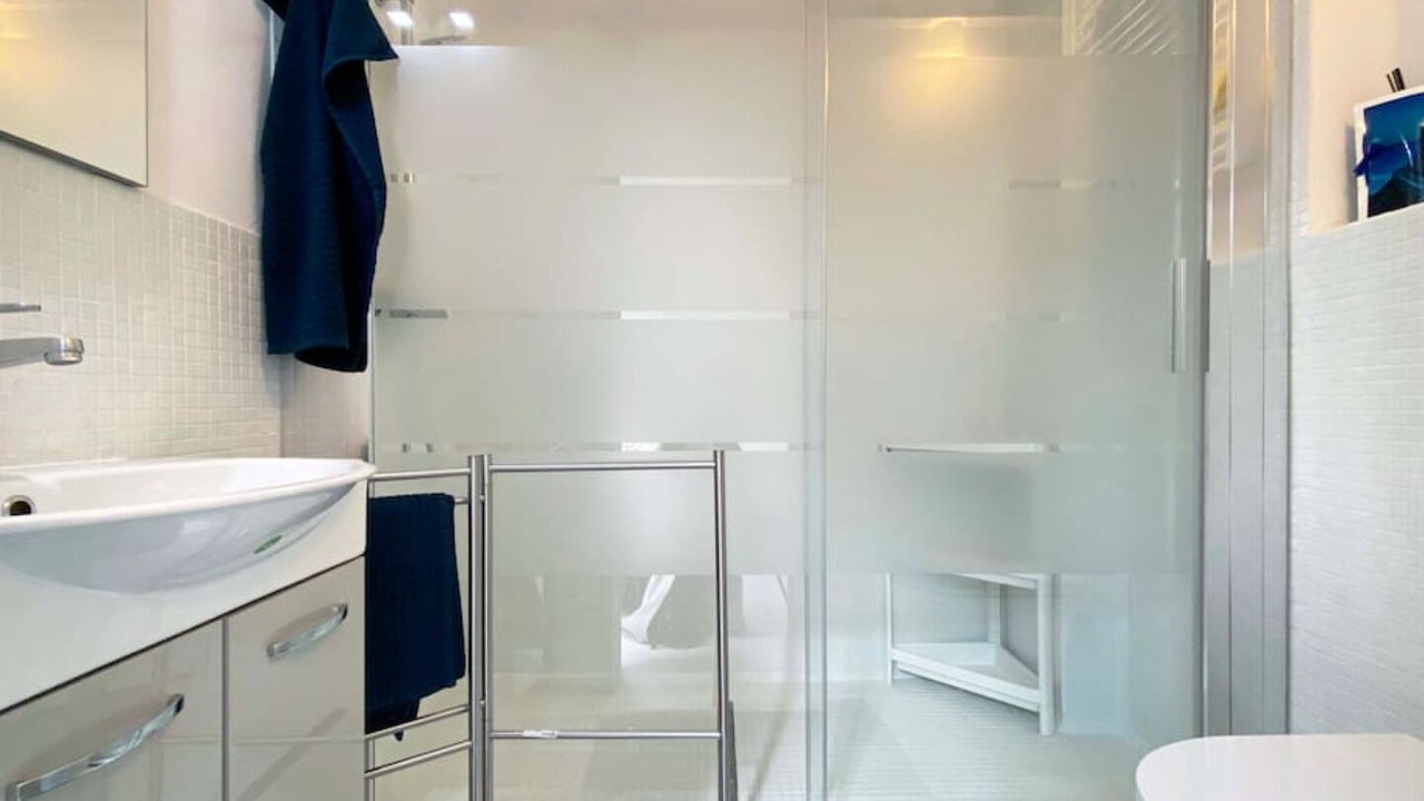 Photo of Bathroom in Morcote