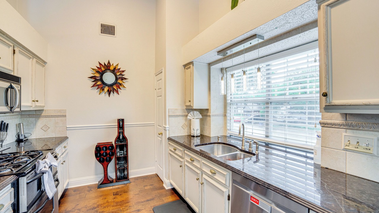Photo of Kitchen in Rowlett