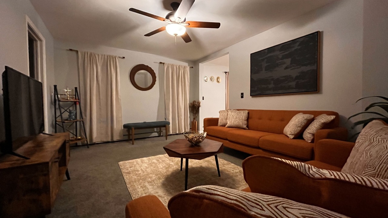 Photo of Livingroom in Silver Lane
