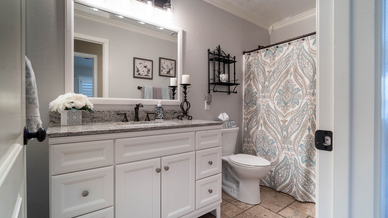 Photo of Bathroom in Summer Field