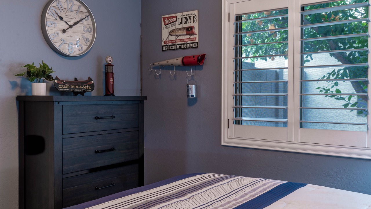 Photo of Bedroom in Summer Field