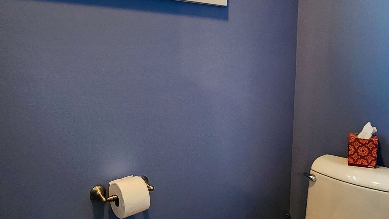Photo of Bathroom in Coral