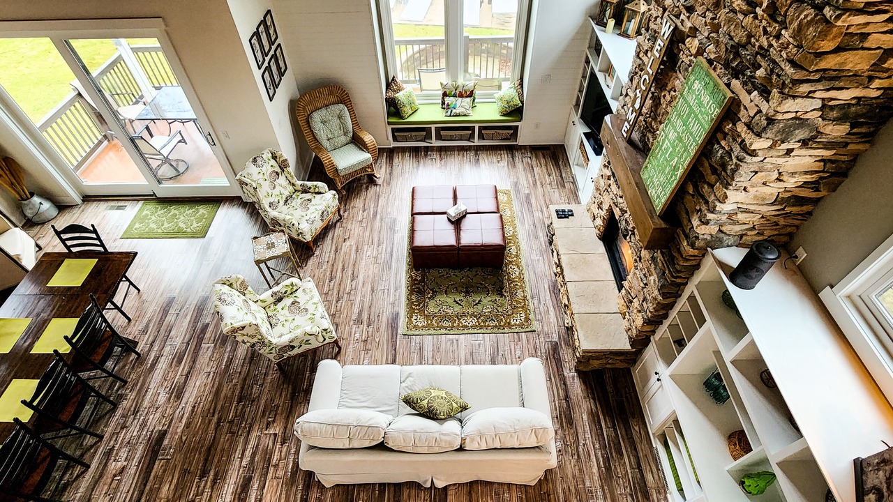Photo of Livingroom in Coral