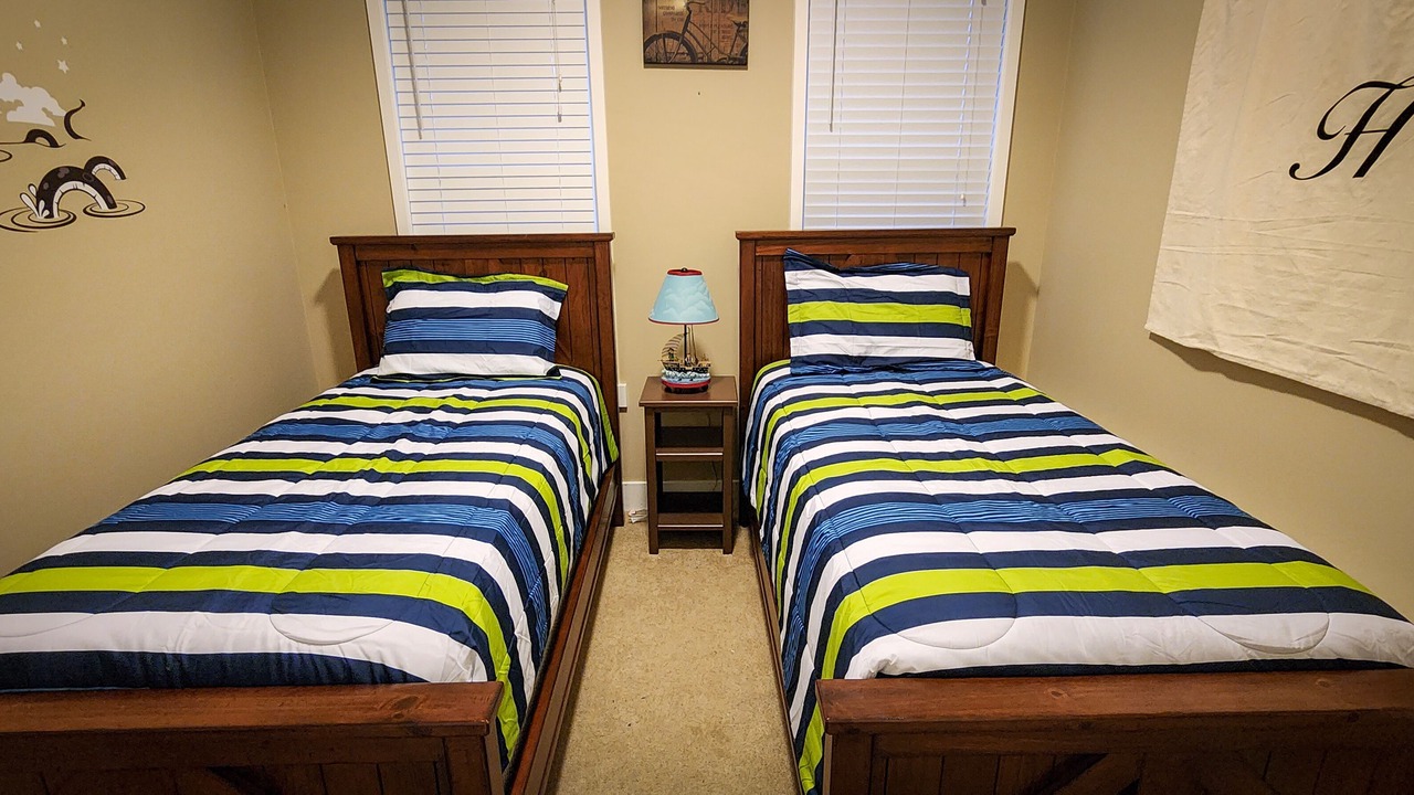 Photo of Bedroom in Coral
