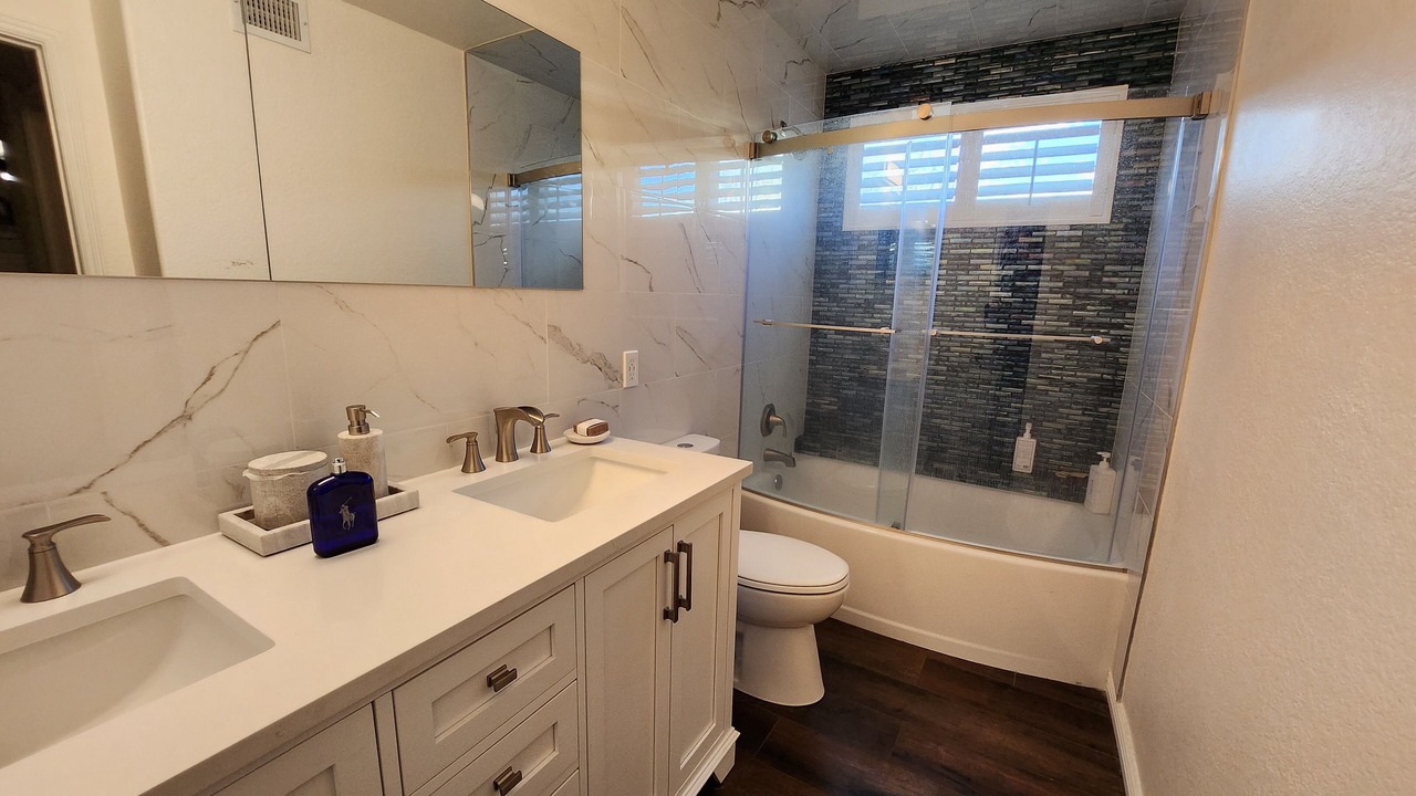 Photo of Bathroom in La Buena Vida