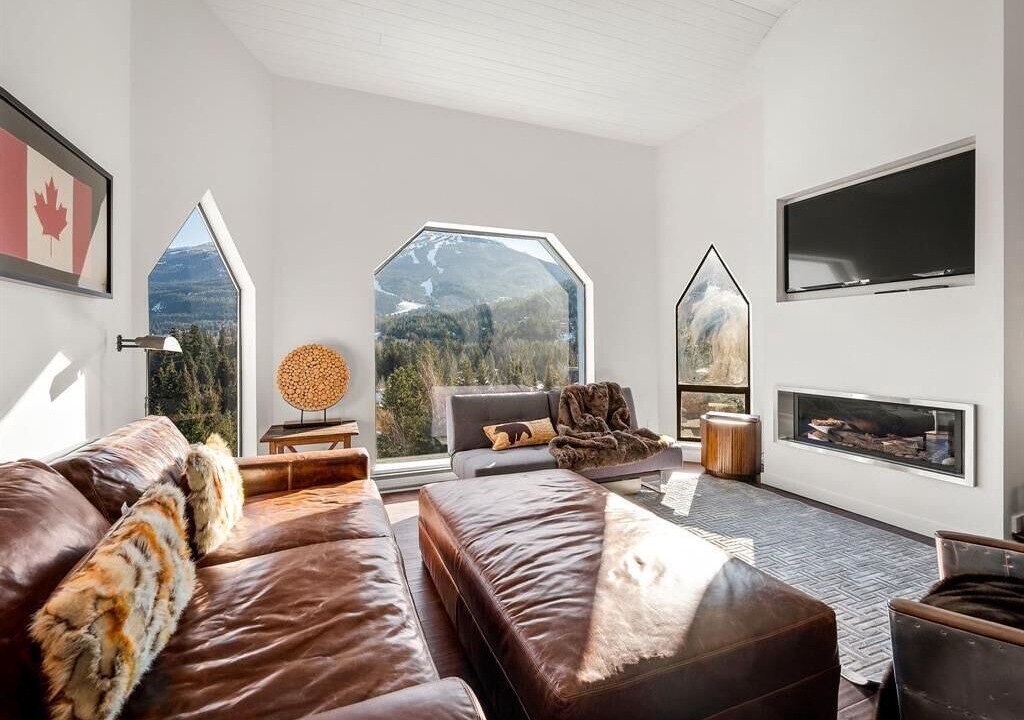 Photo of Livingroom in Blueberry Hill