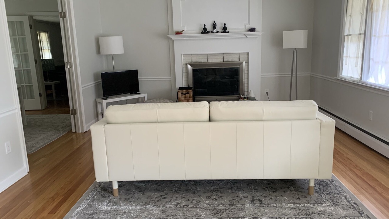 Photo of Livingroom in Avon