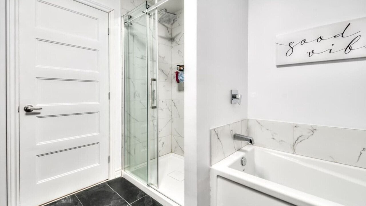 Photo of Bathroom in Saint-Roch-de-Richelieu