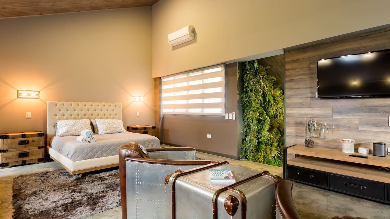 Photo of Bedroom in La Florida