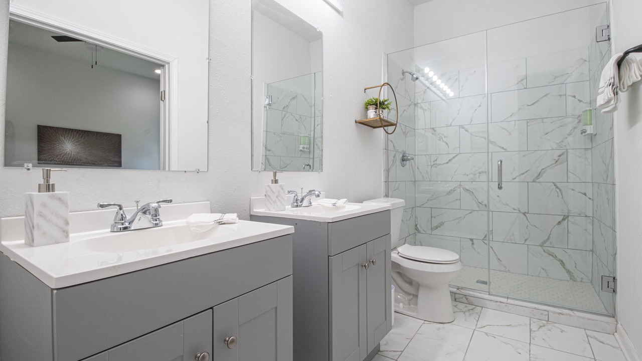 Photo of Bathroom in Broadmoor