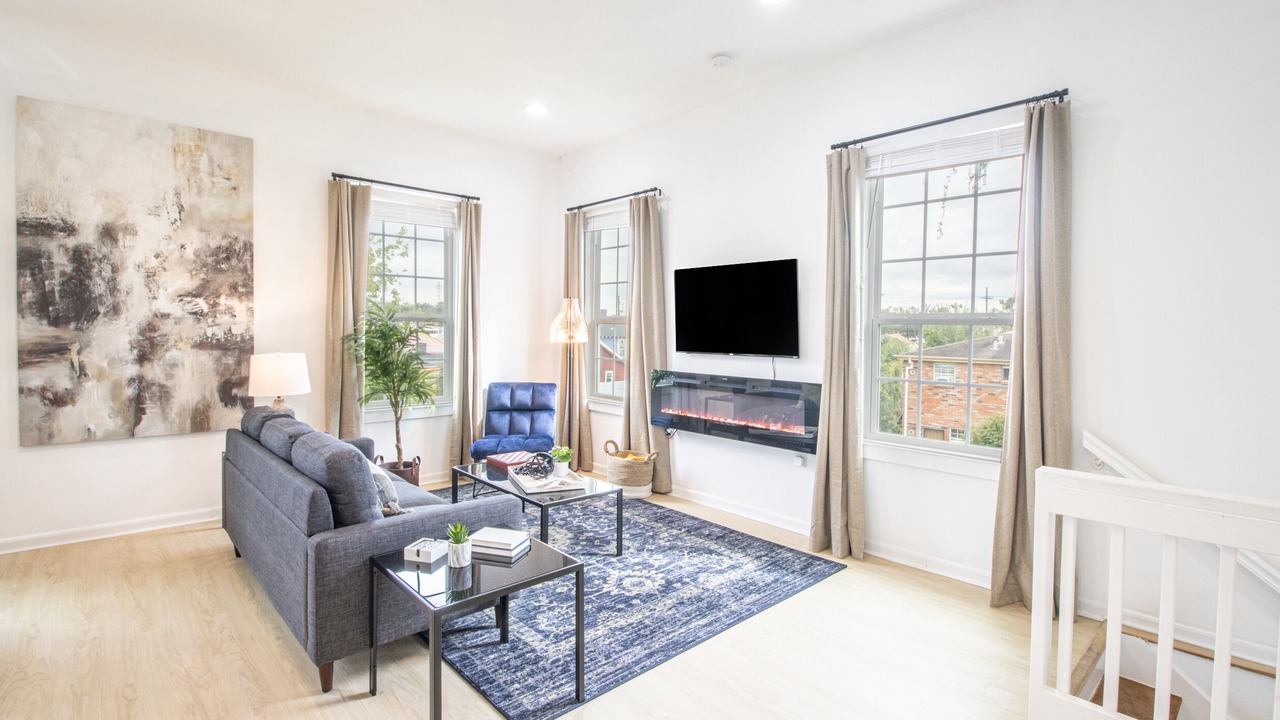 Photo of Livingroom in Broadmoor