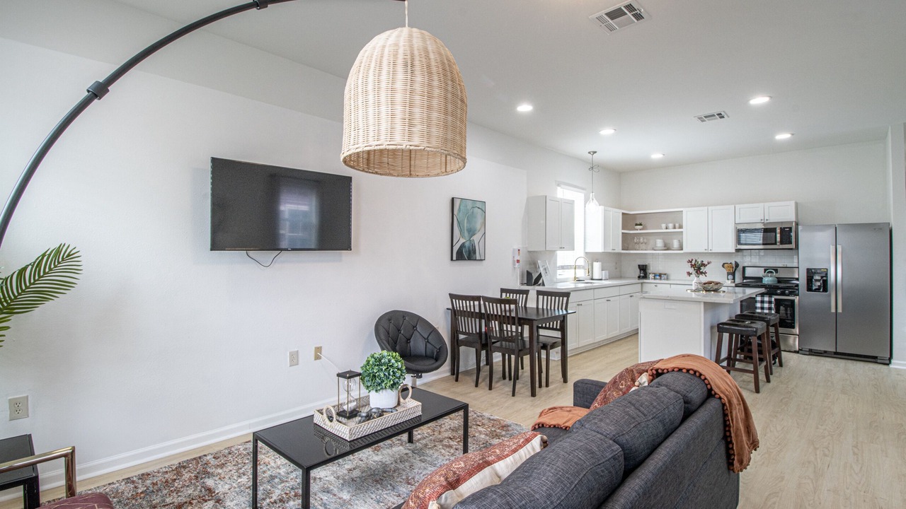 Photo of Livingroom in Broadmoor