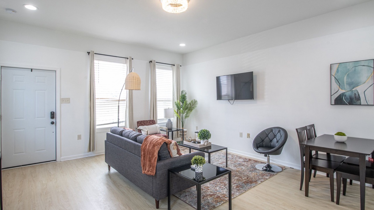Photo of Livingroom in Broadmoor