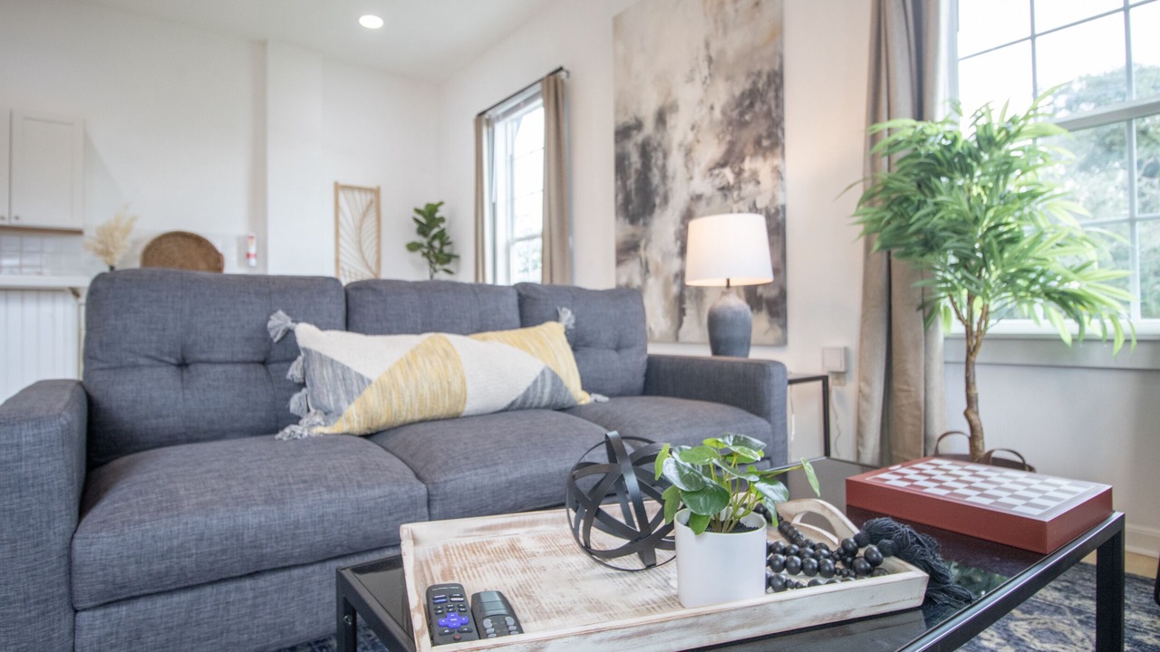 Photo of Livingroom in Broadmoor