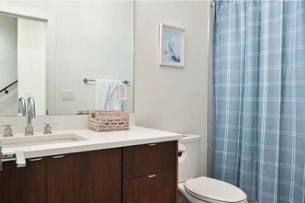 Photo of Bathroom in Mississippi District