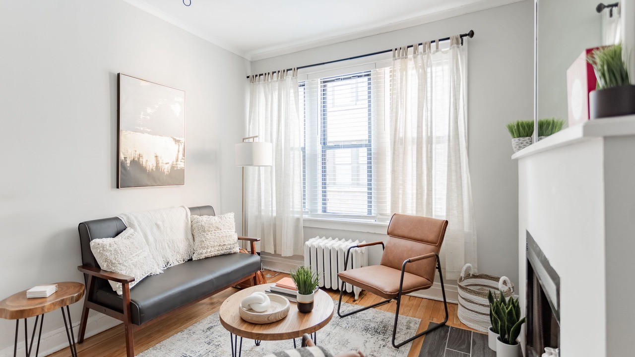 Photo of Livingroom in Boystown