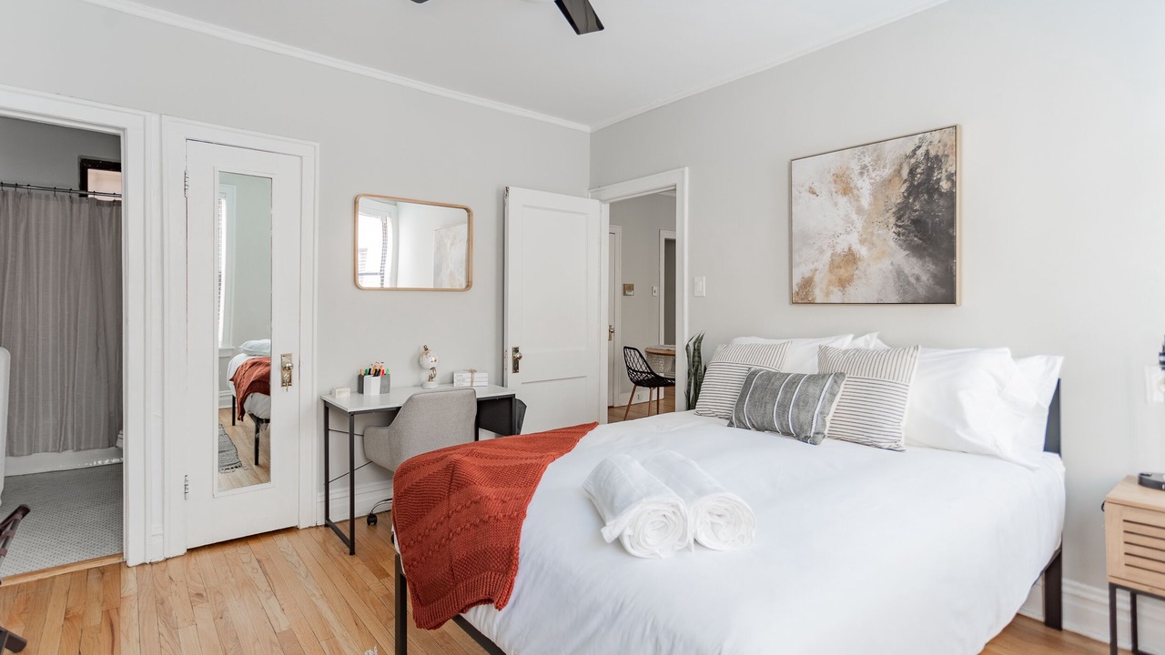 Photo of Bedroom in Boystown