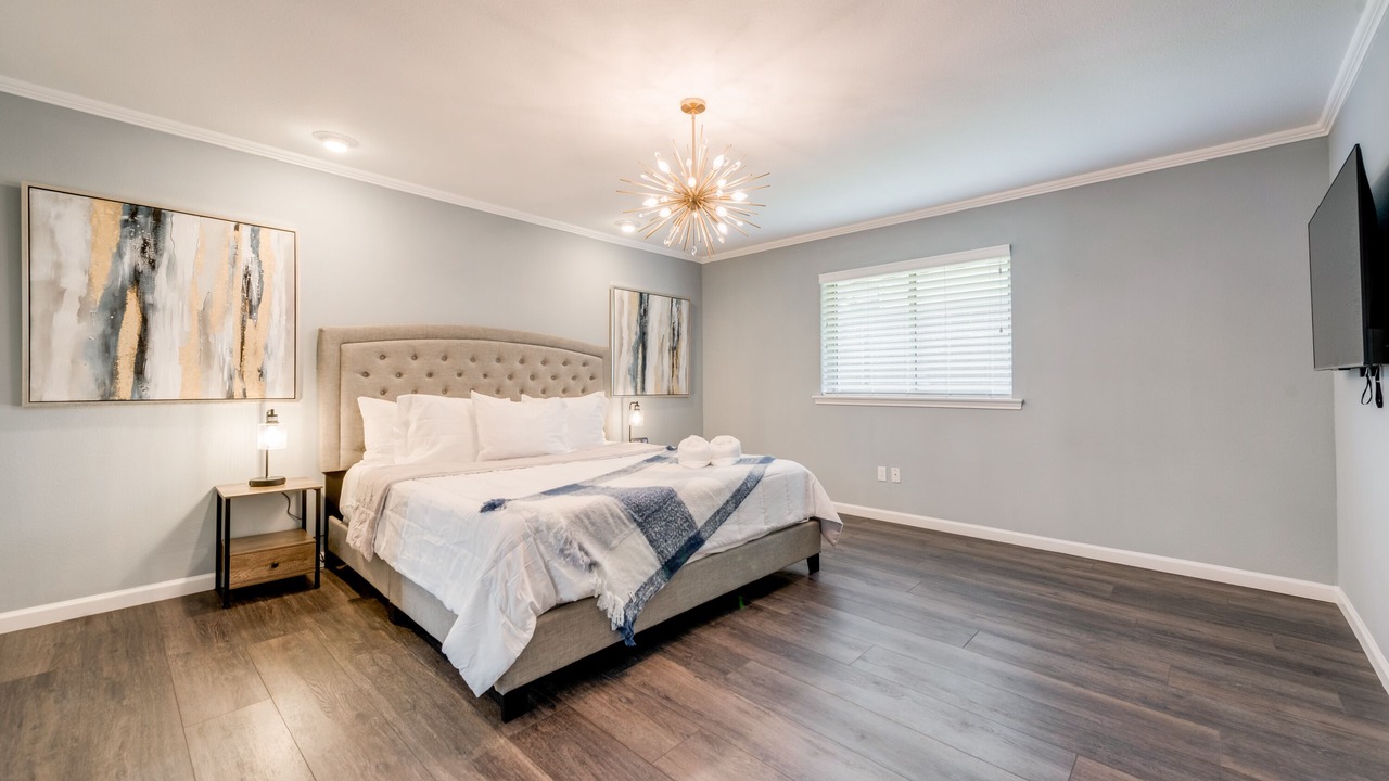 Photo of Bedroom in Cowley