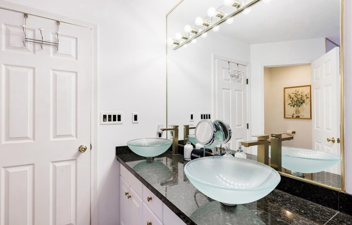 Photo of Bathroom in Westside