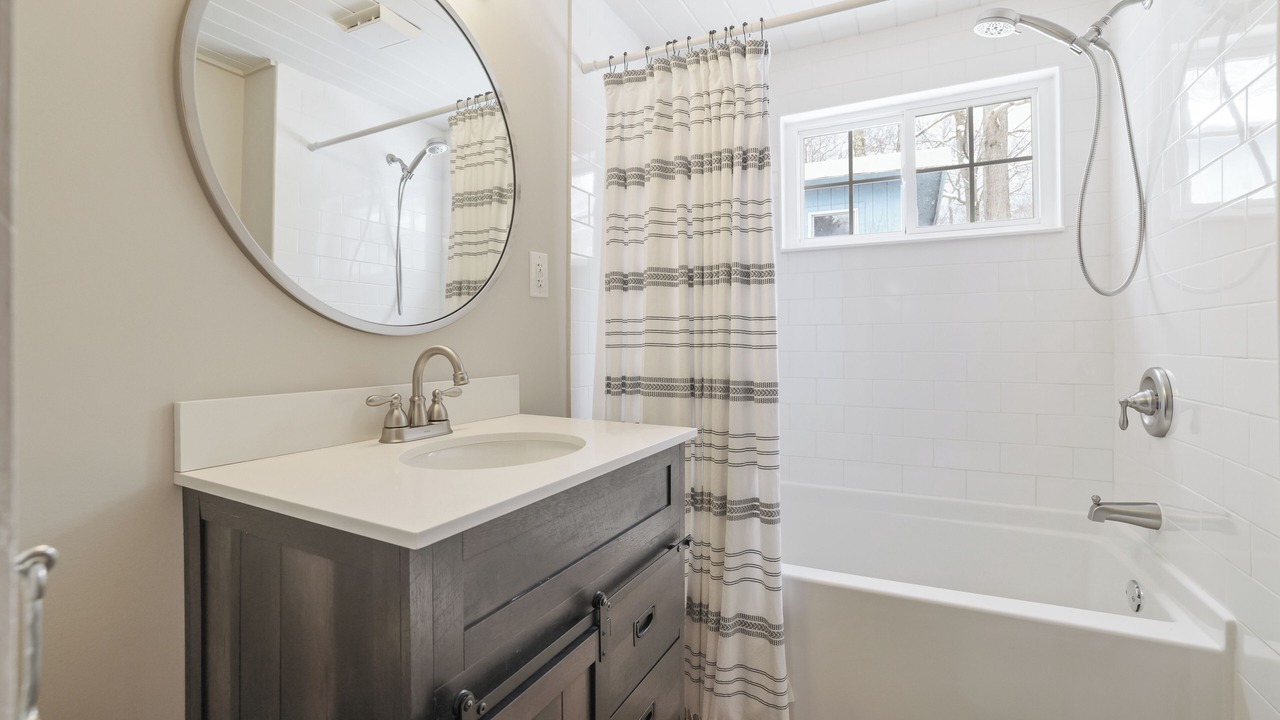 Photo of Bathroom in Greentown