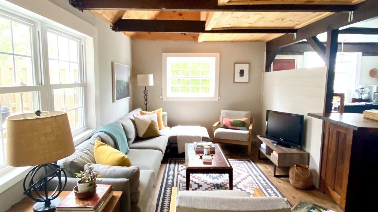 Photo of Bedroom in Greentown