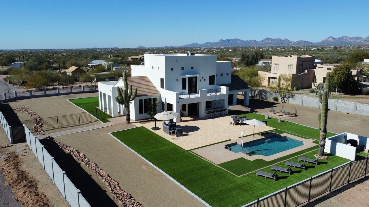 Photo of Others in Apache Junction