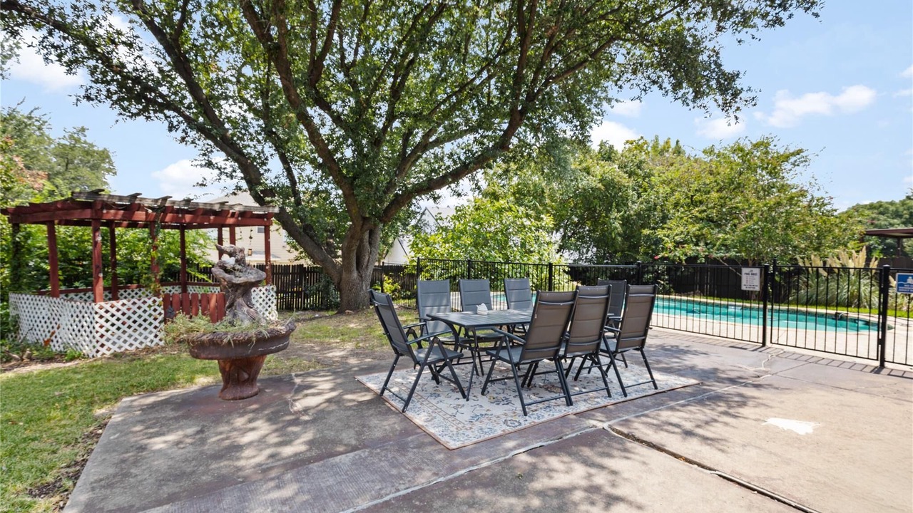 Photo of Outdoor in South Arlington