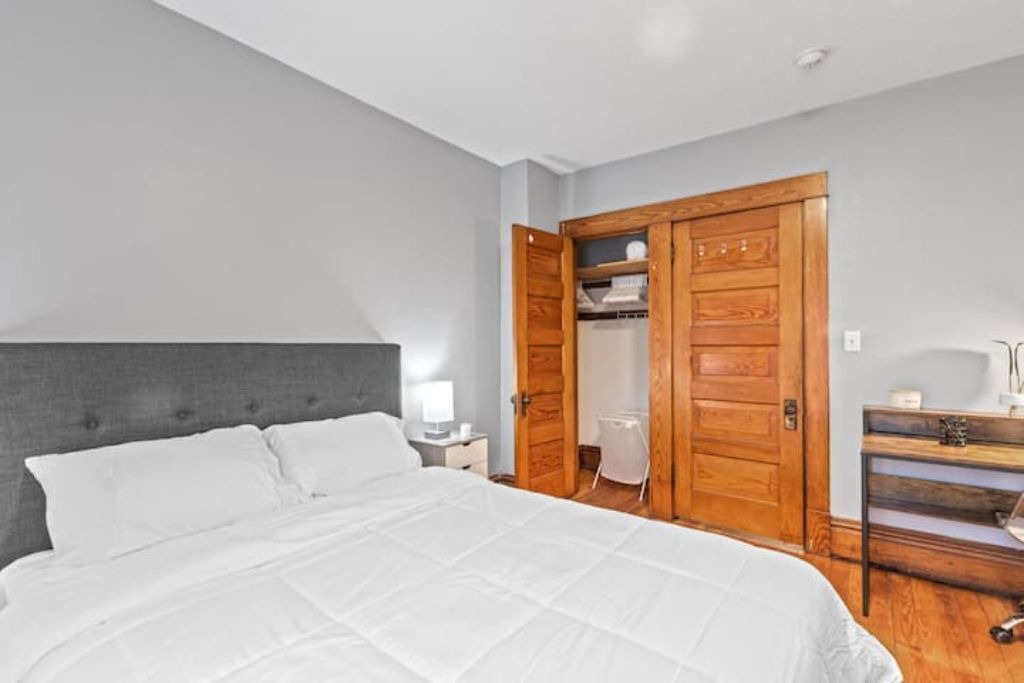 Photo of Bedroom in Creston Heights