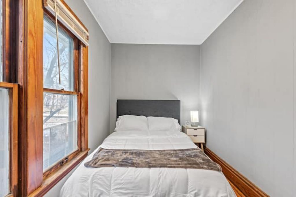 Photo of Bedroom in Creston Heights