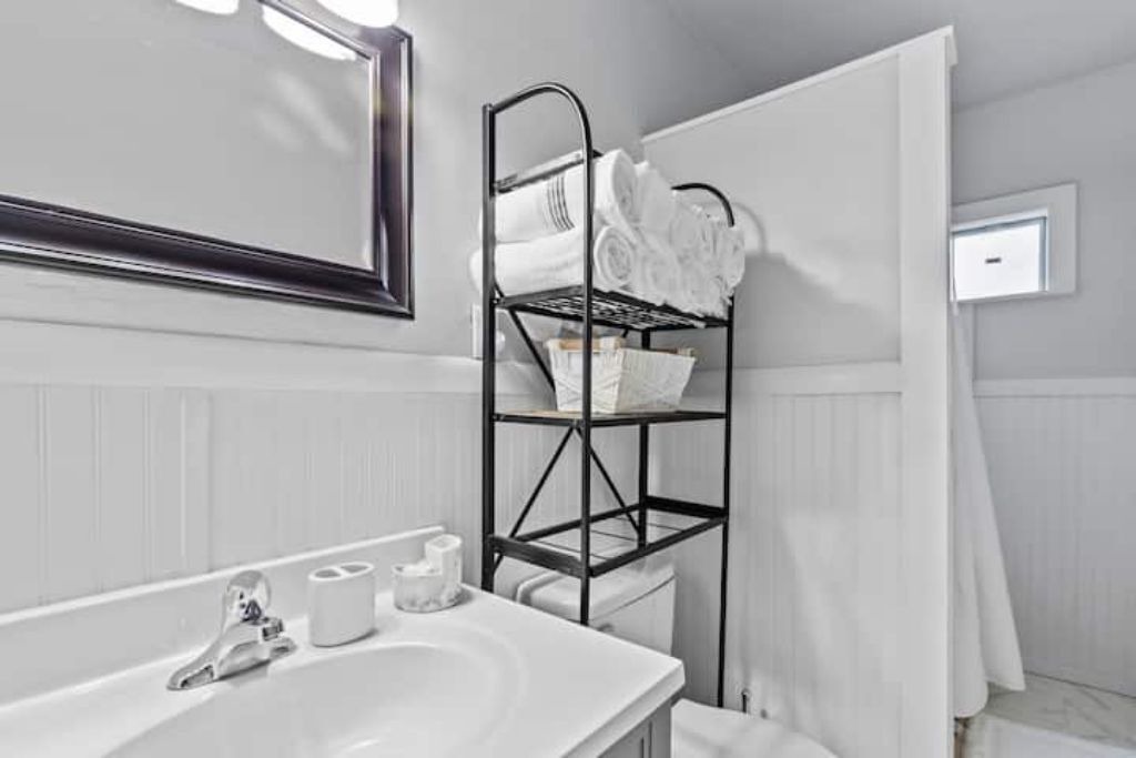 Photo of Bathroom in Creston Heights