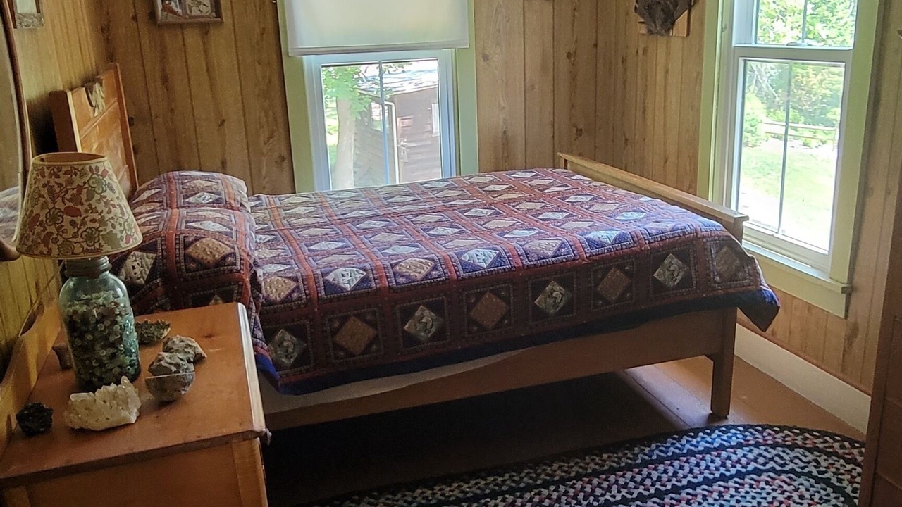 Photo of Bedroom in Lairdsville
