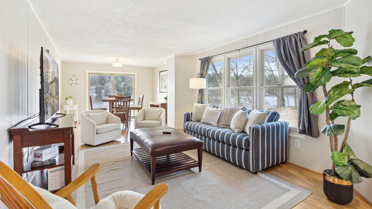Photo of Livingroom in Newaygo