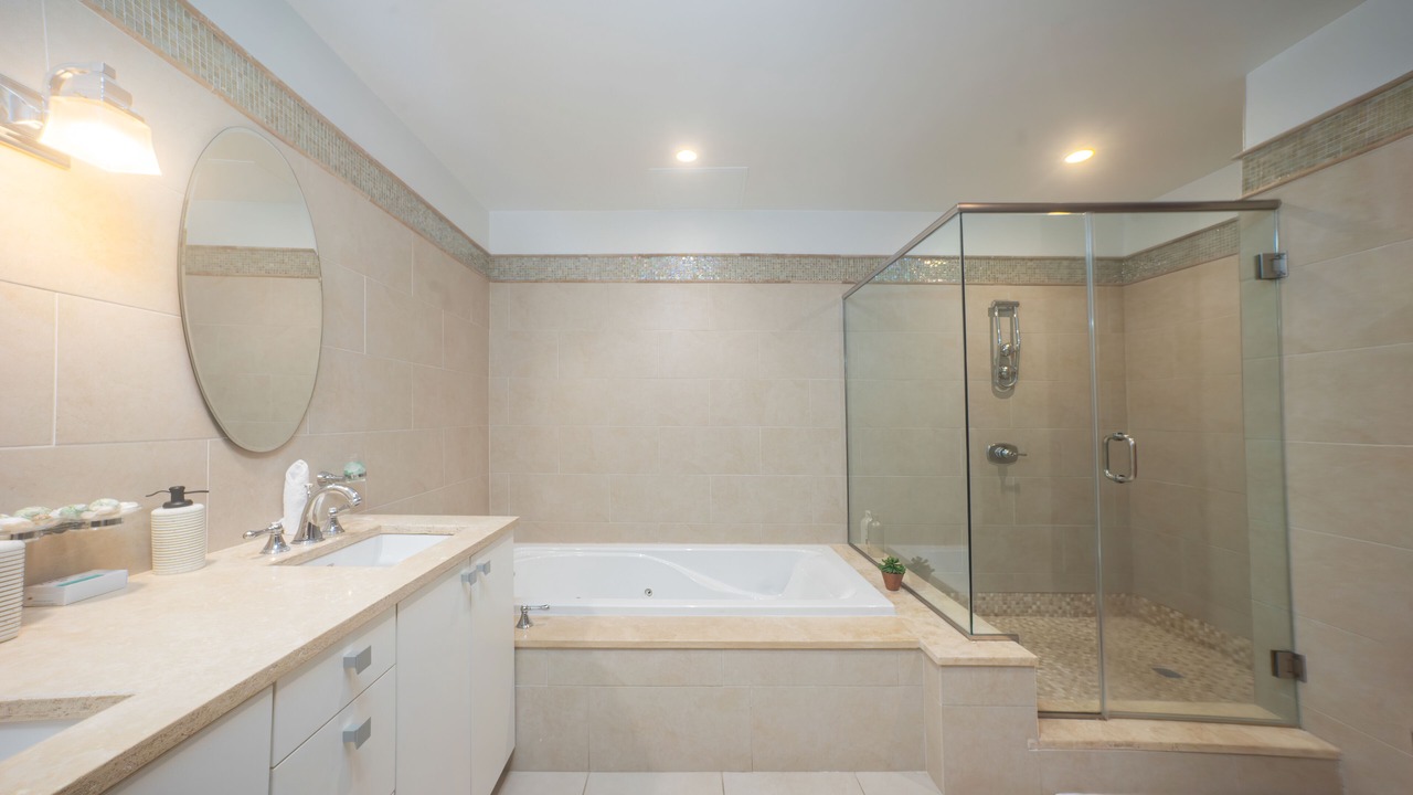 Photo of Bathroom in Herreras