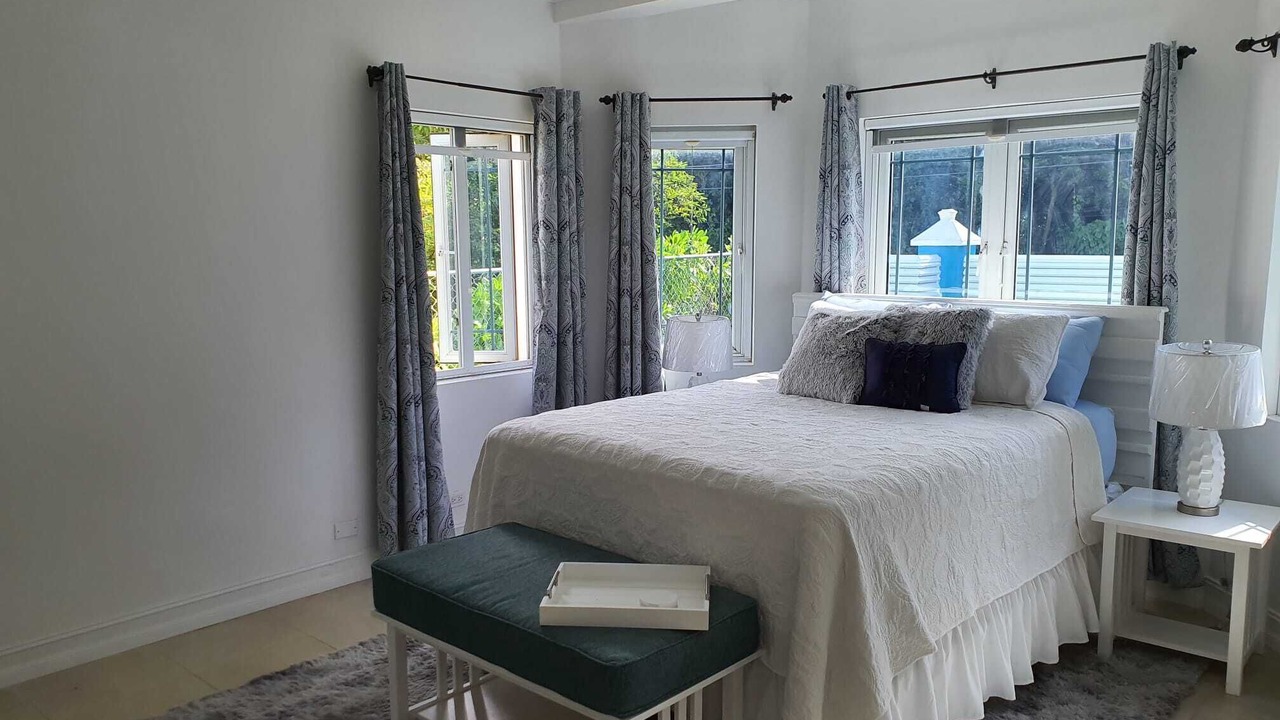 Photo of Bedroom in Dunmore Town