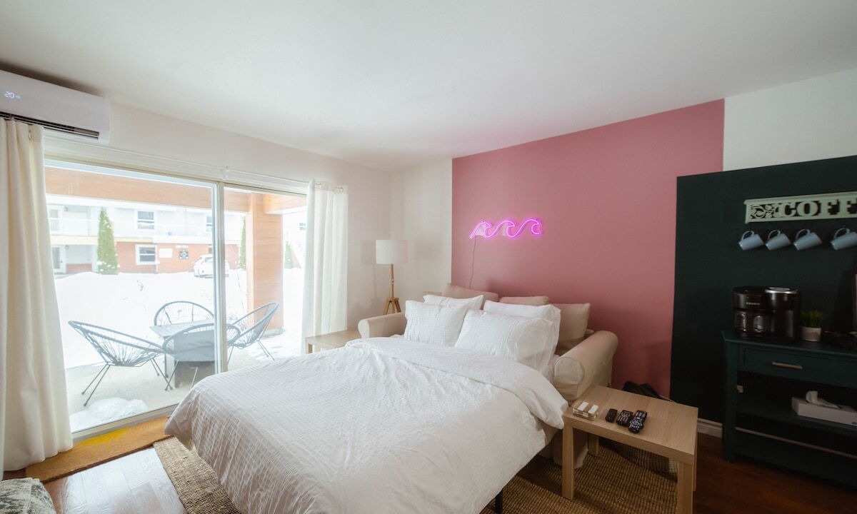 Photo of Bedroom in Magog