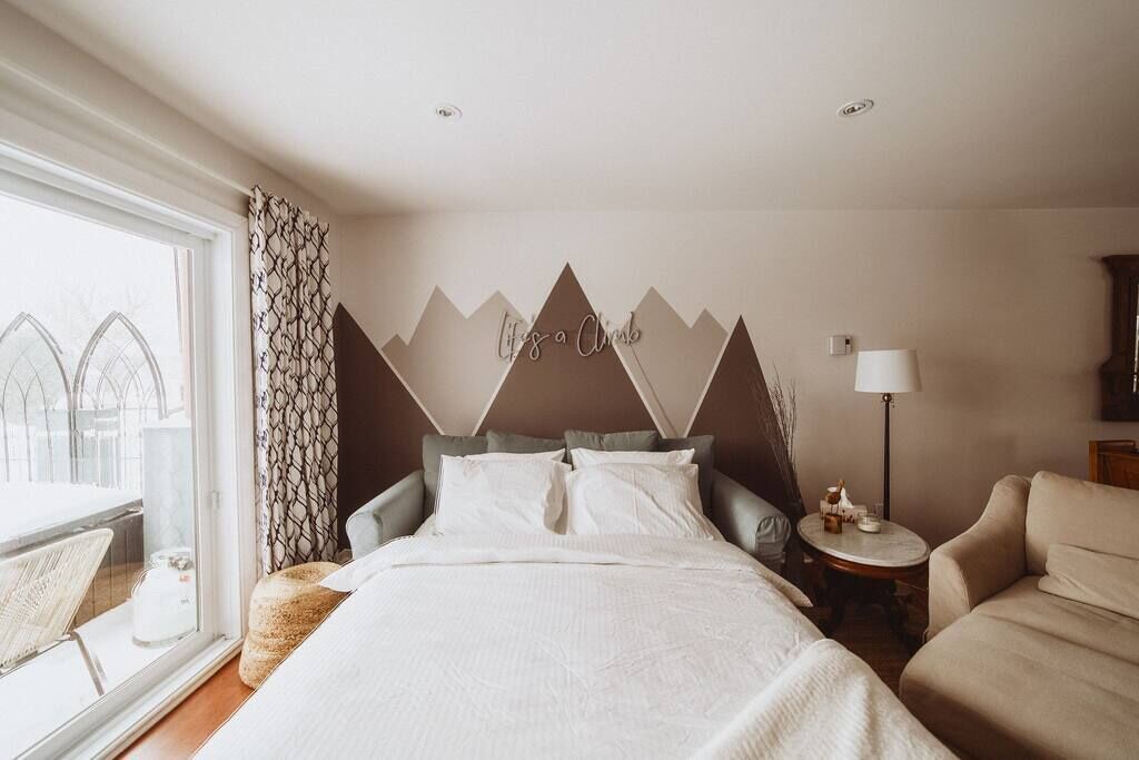 Photo of Bedroom in Magog