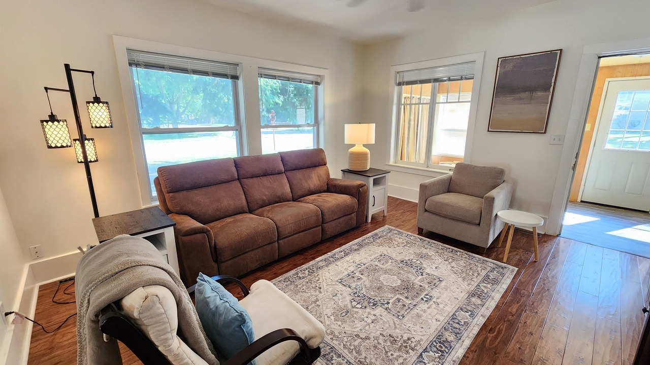 Photo of Livingroom in Big Rapids
