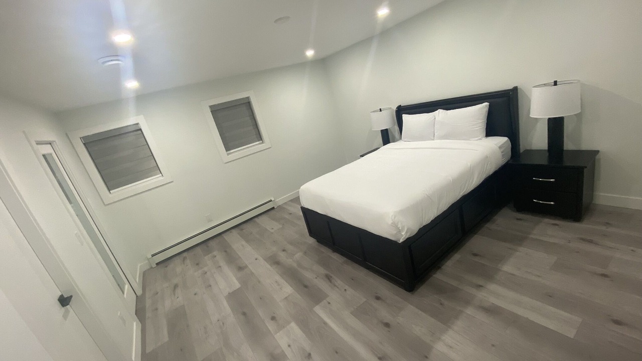 Photo of Bedroom in Newton