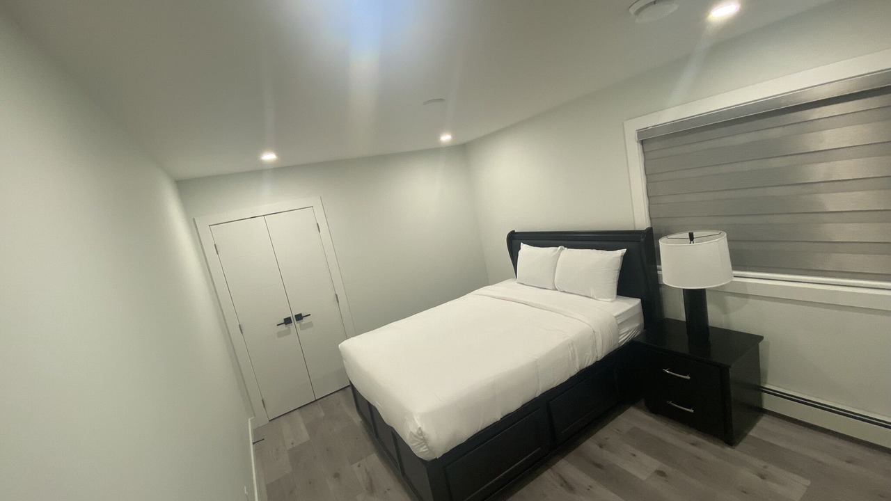 Photo of Bedroom in Newton