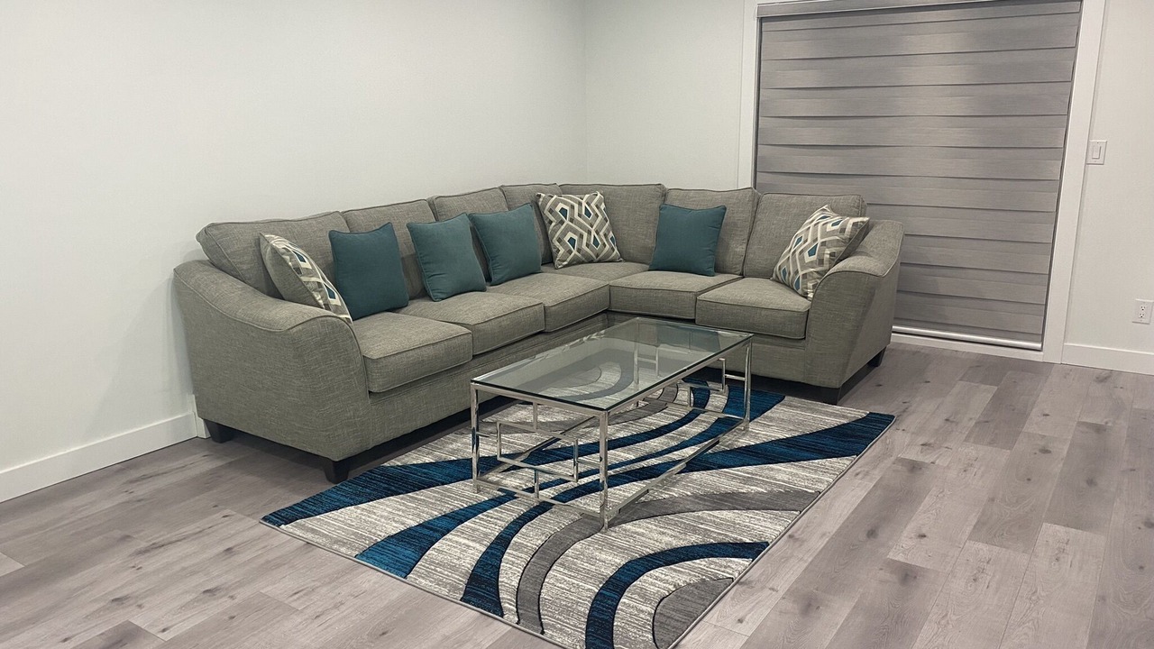 Photo of Livingroom in Newton