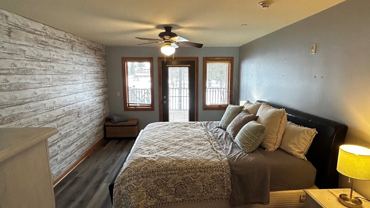 Photo of Bedroom in Arkdale
