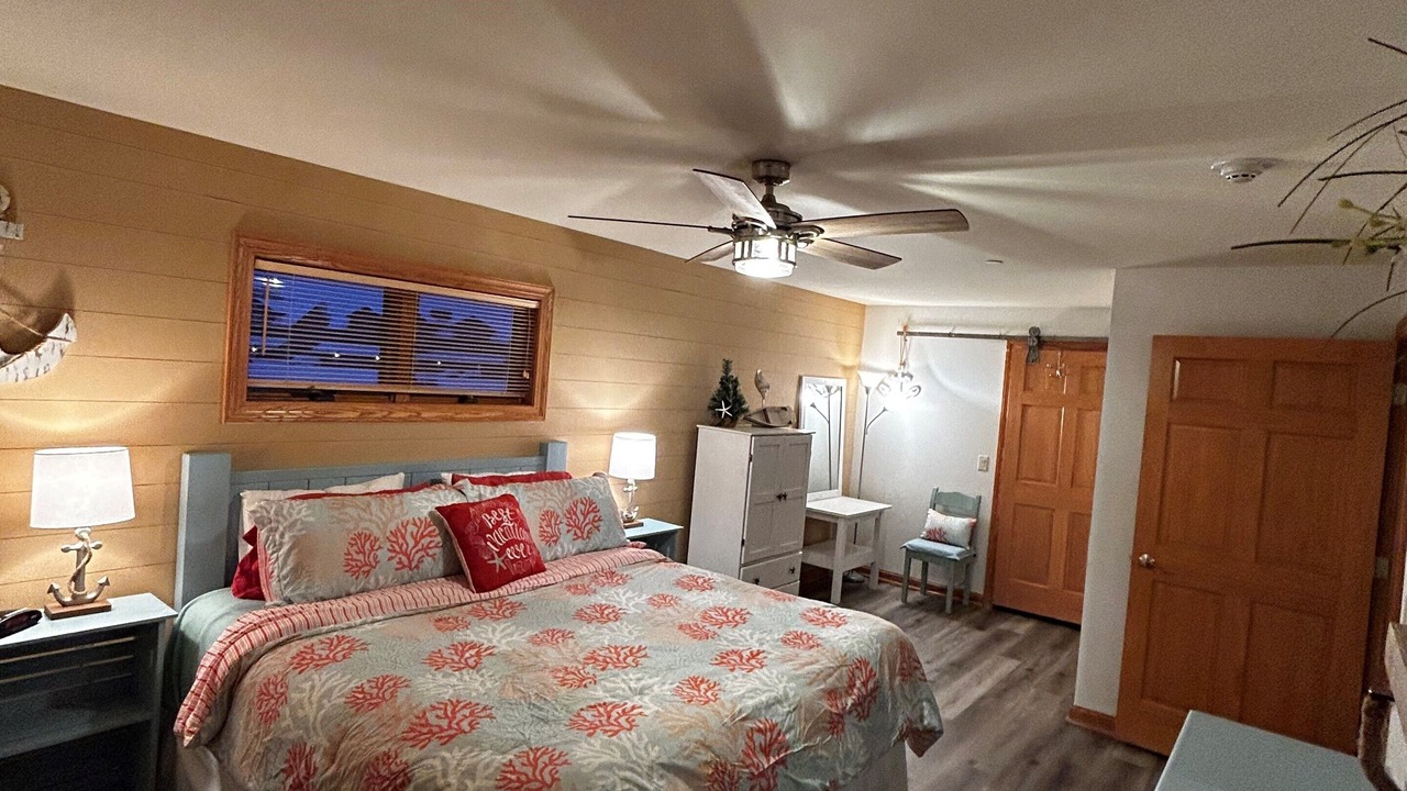 Photo of Bedroom in Arkdale