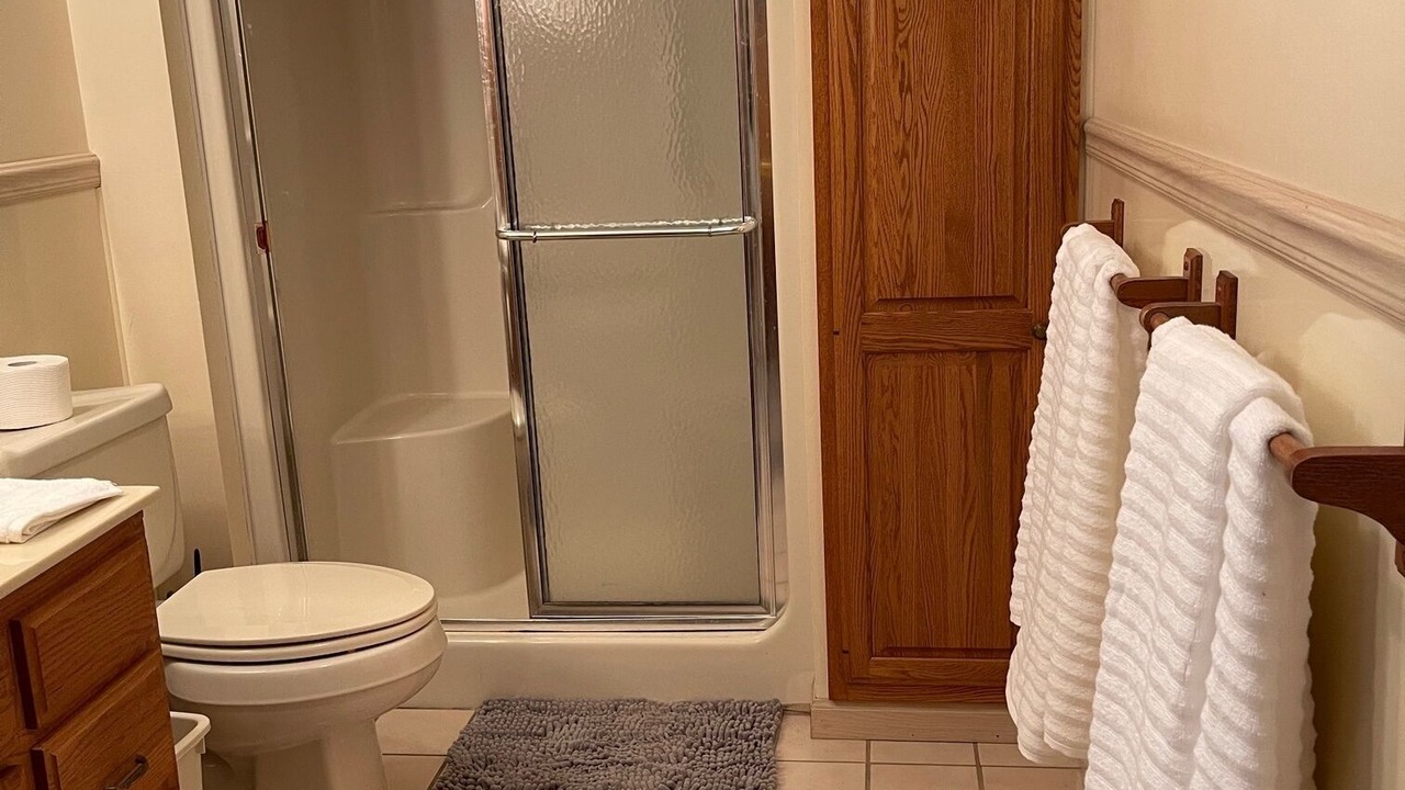 Photo of Bathroom in Benton