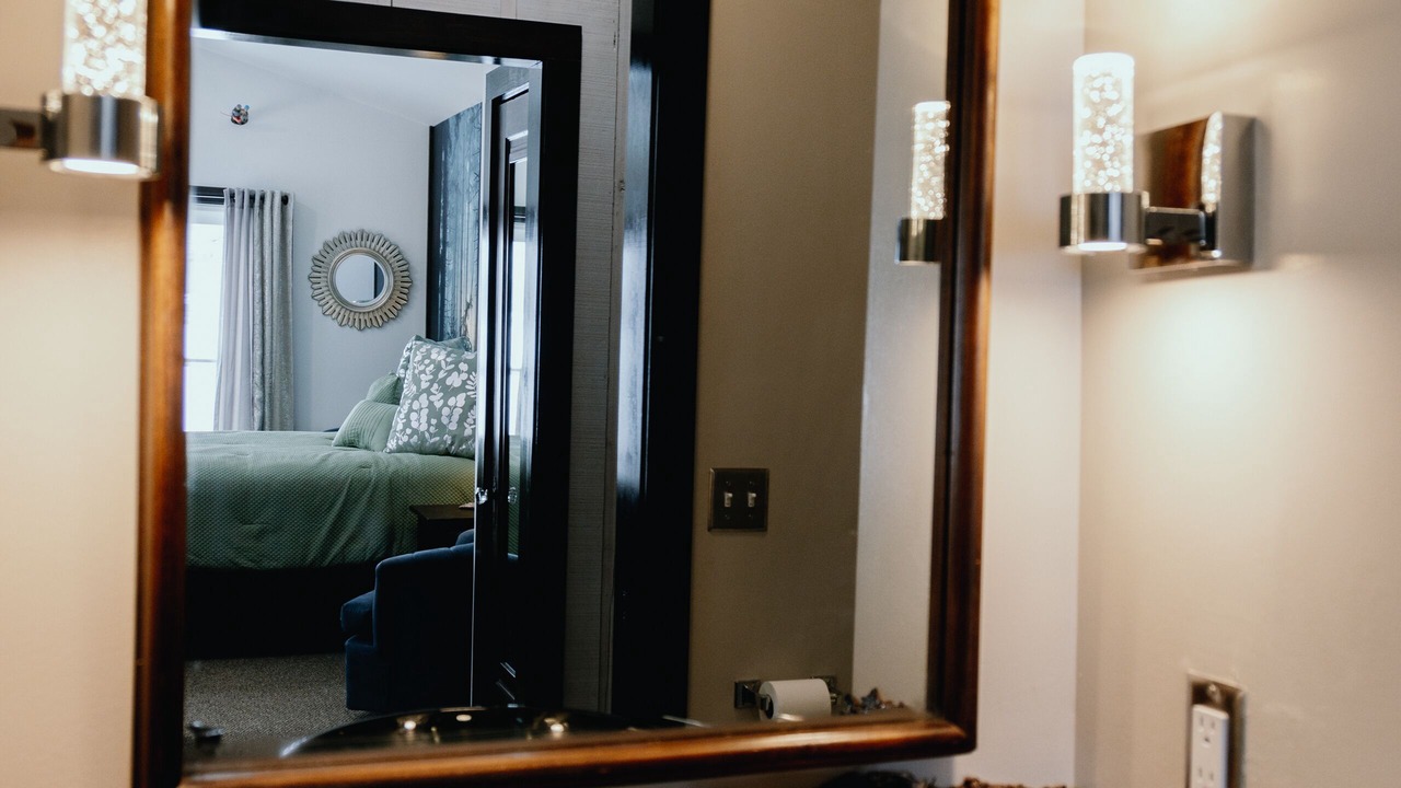 Photo of Bedroom in White Cloud