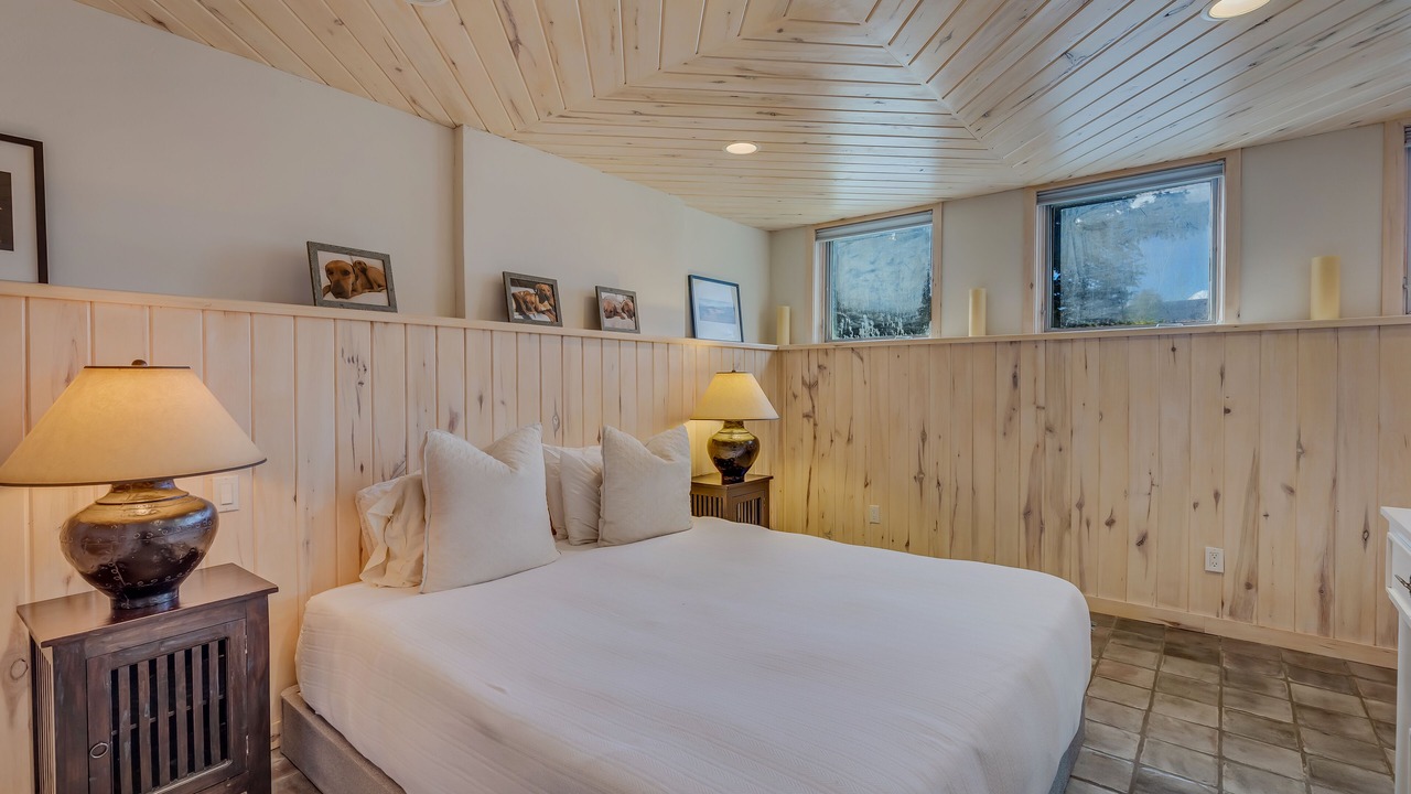 Photo of Bedroom in Snowmass Village